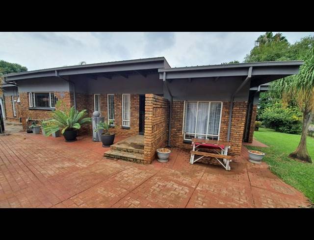 4 BEDROOM HOUSE FOR SALE IN DORANDIA